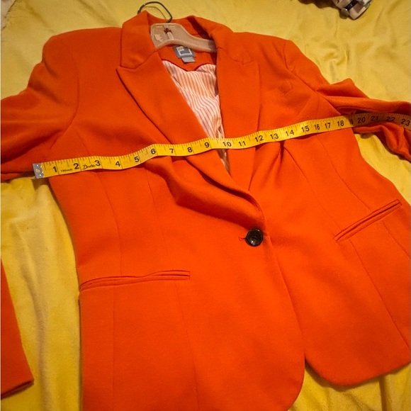 JCPenney Orange Blazer with Notched Lapels PL - Picture 2 of 4